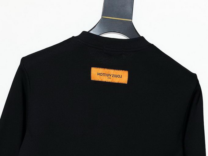 Louis Vuitton Sweatshirt Unisex ID:20230204-113